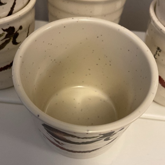 Cups - Picture 3 of 5